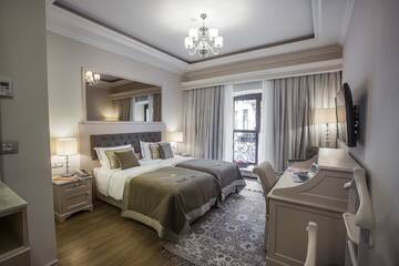 Стандартный двухместный номер с 1 кроватью в Отеле Boutique 19 Hotel